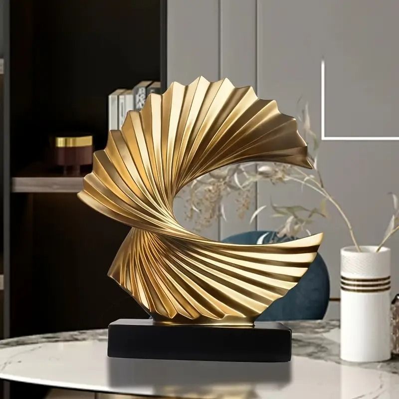 美品 】北欧風 ロココ調 5面ガラス3段棚 ミニガラスコレクションケース