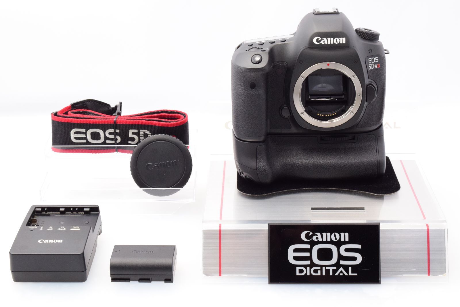 ほぼ新品】 シャッター回数5670回！ Canon EOS 5Ds R ボディー EOS5DSR