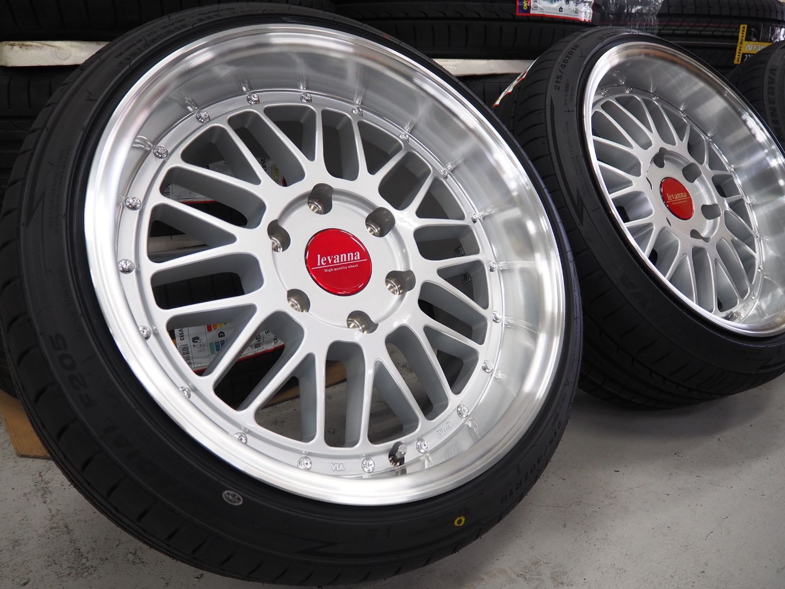 sakura 深リム 4本セット 桜18インチ 9.5J GTRサイズ 9.5J×