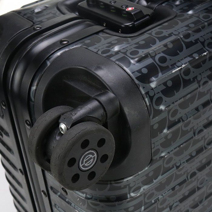 キャビン ディオールコラボ