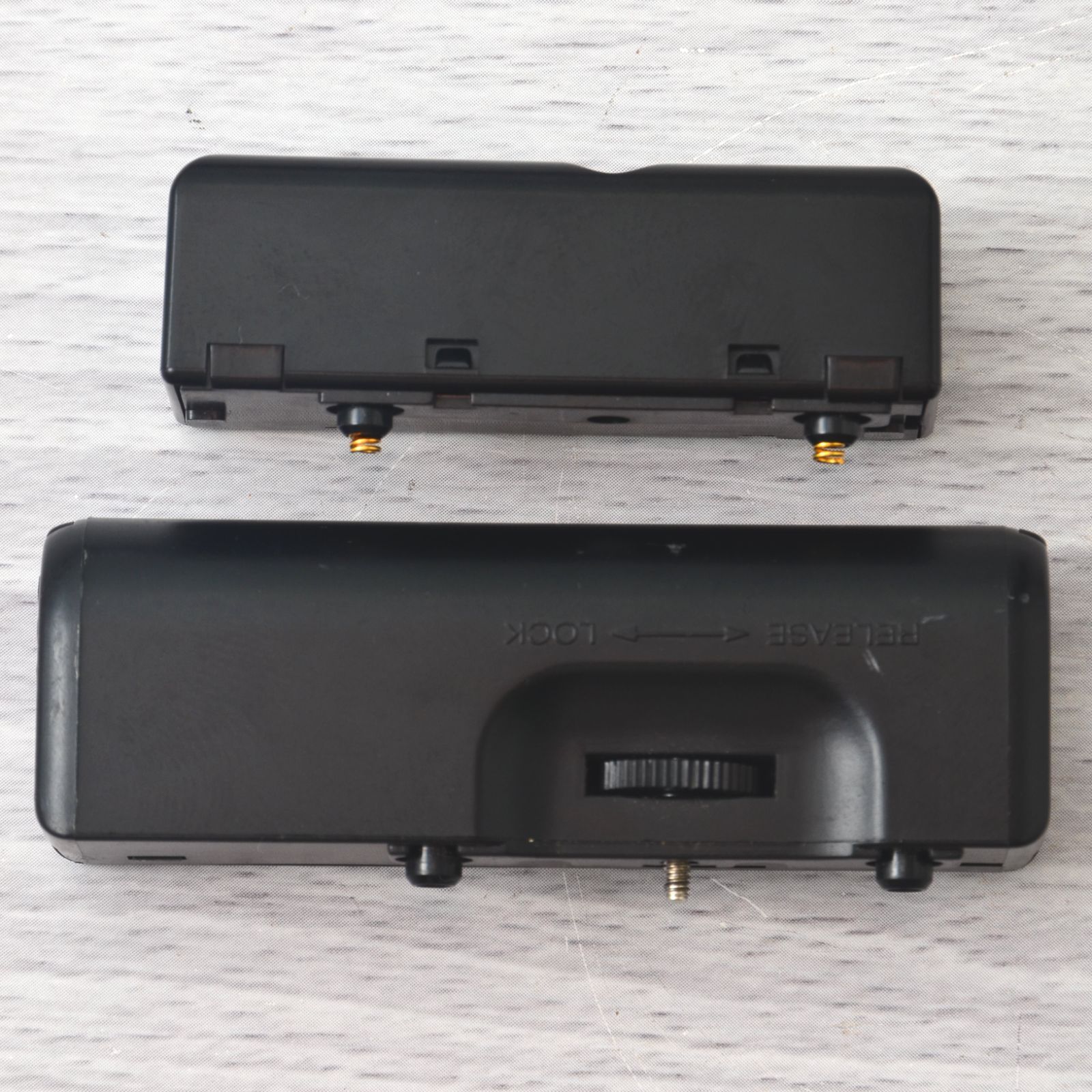 TOYOTAセルシオUCF30 純正オプション カセットプレーヤー ウォークマン トヨタ セルシオ純正オプション ポータブルカセットプレーヤー