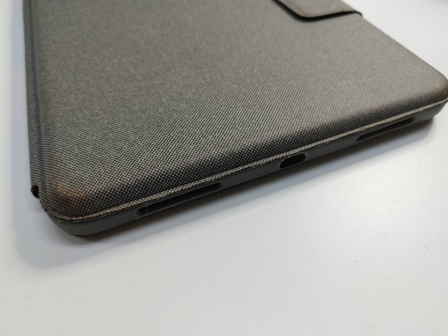 Logicool FOLIO TOUCH iPad Air アウトレット キーボードケース