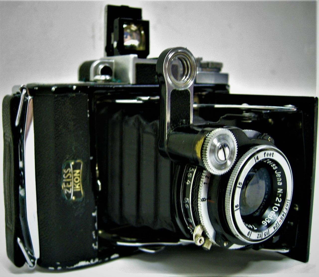 ZEISS IKON JENA TESSAR f3.5 75mm | angeloawards.com