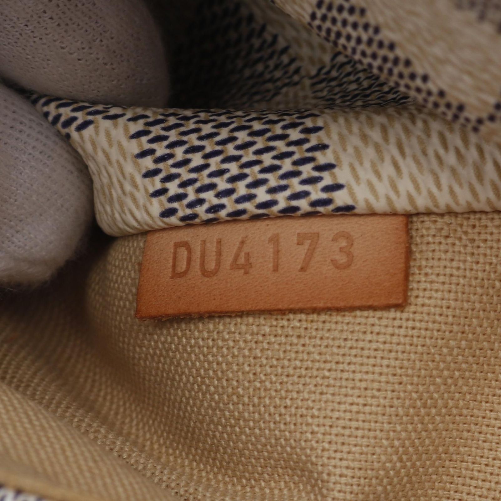VUITTON