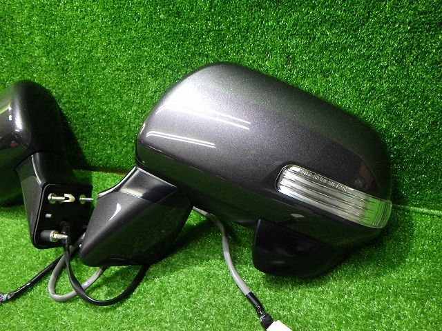 70ヴォクシー ドアミラー 左右 ZRR70 75 1G3 9P トヨタ 251002025