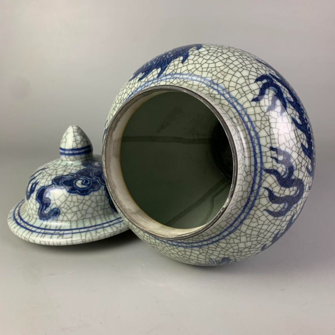 青花龍紋喜珠図将軍缶 風水 置物 景徳鎮 陶磁器 装飾品現代工芸品 美術品 置物 青釉裏紅万紋将軍壺 景徳鎮 陶磁器 装飾品 現代工芸品 美術品