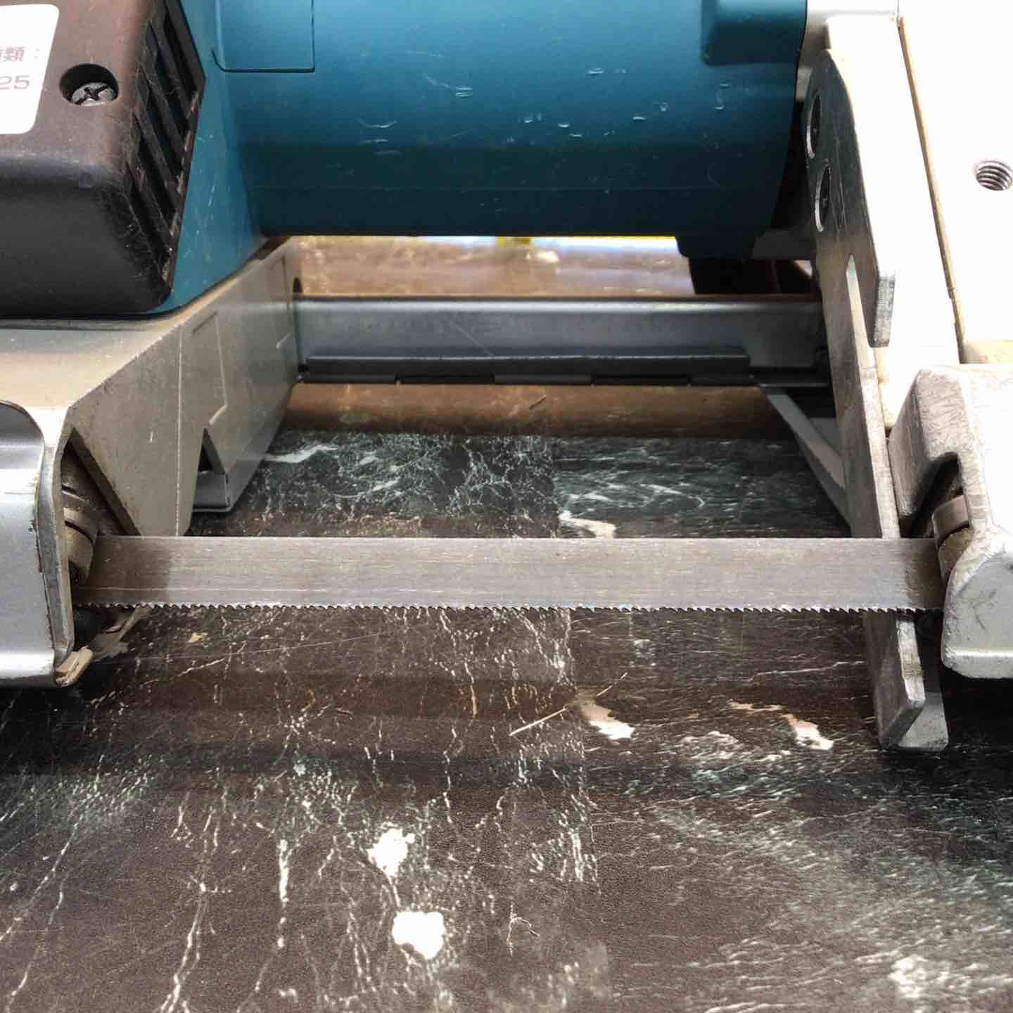 makita ポータブルバンドソー