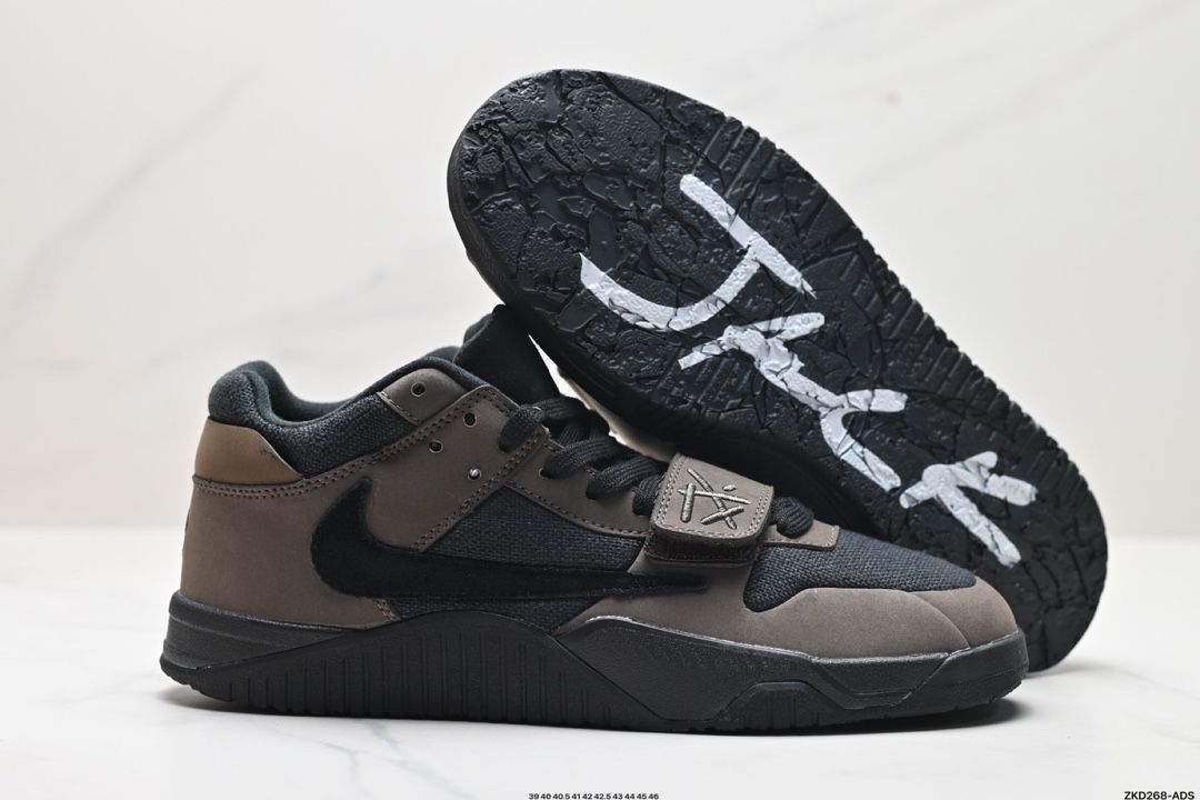Nike ナイキ　トラヴィススコットジャンプマンジャック TR CJ1 トラヴィススコット × ナイキ ジョーダン ジャンプマンジャック