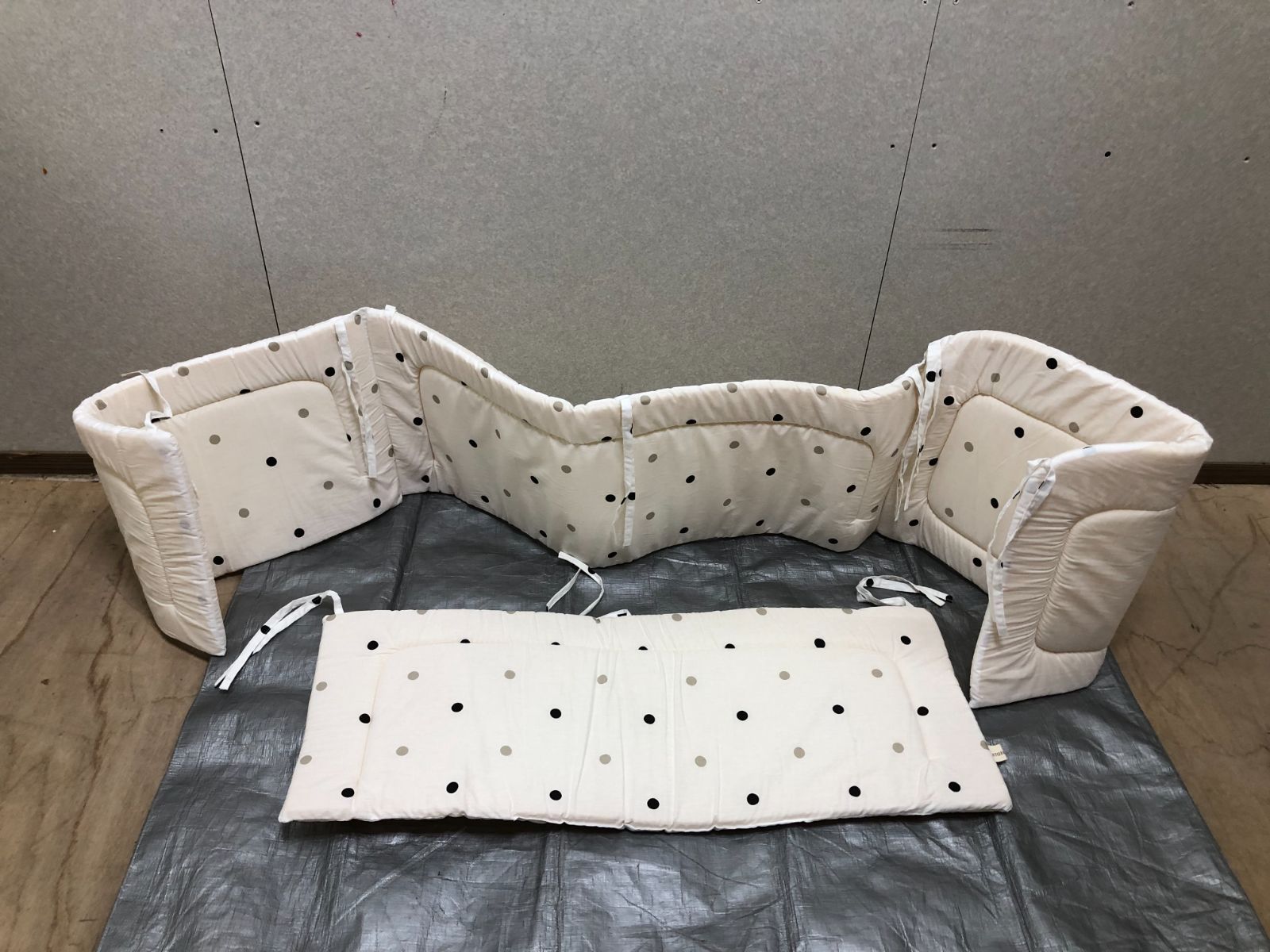 新品未使用品Averil ベビーベッド 添い寝ベッド キャスタ―付き 73028