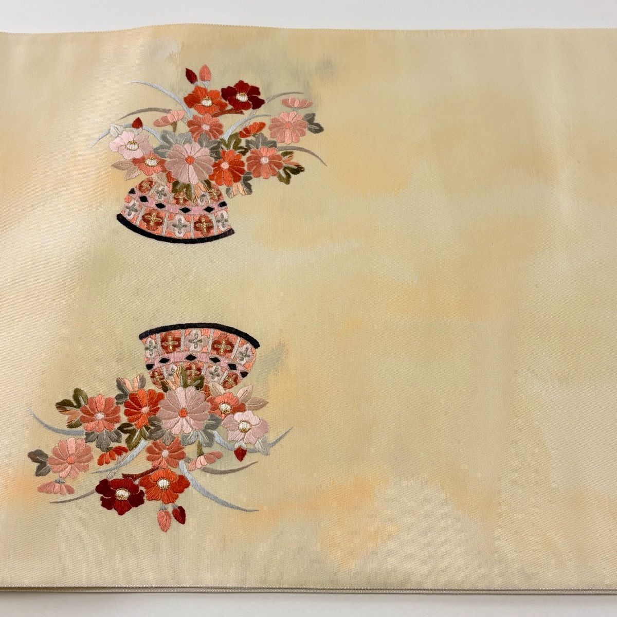 袋帯 秀品 花車 誰が袖 金糸 刺繍 ベージュ お太鼓柄 正絹 WWW_MERCADOAVALIA_COM_BR