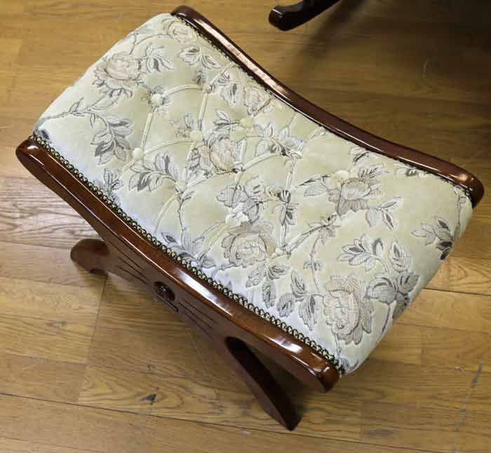 イタリア オットマン 木製 完成品 金華山 ベージュ