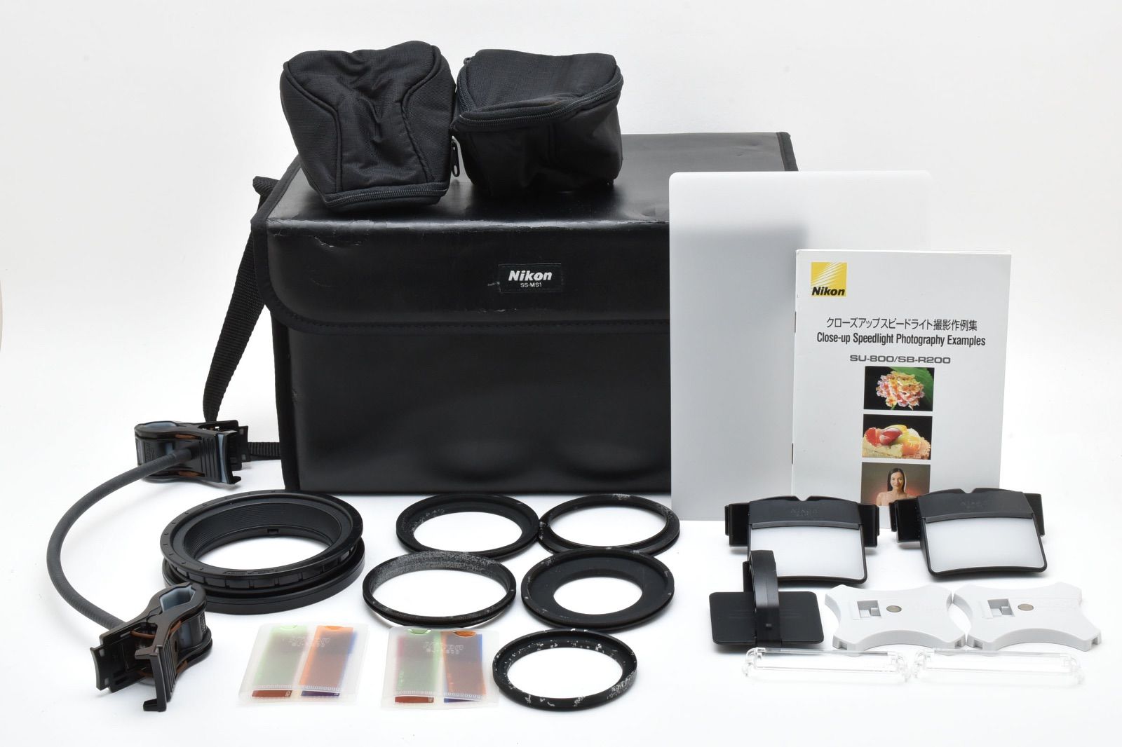 多数!! Nikon ニコン SB-R200×2 ワイヤレスリモートスピードライト クローズアップスピードライトリモートキットR1 ストロボ ＃3132