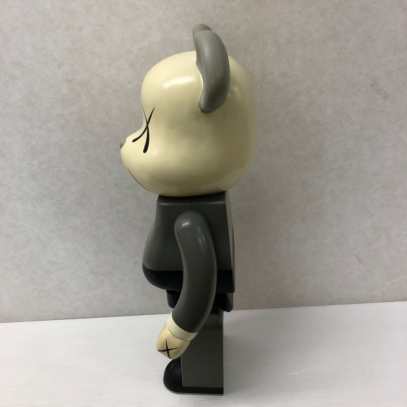 △【MEDICOM TOY】メディコムトイ BE＠RBRICK（ベアブリック） KAWS 