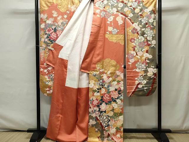 華やか】⭐️金彩振袖⭐️縮緬⭐️雪輪重ね文様⭐️