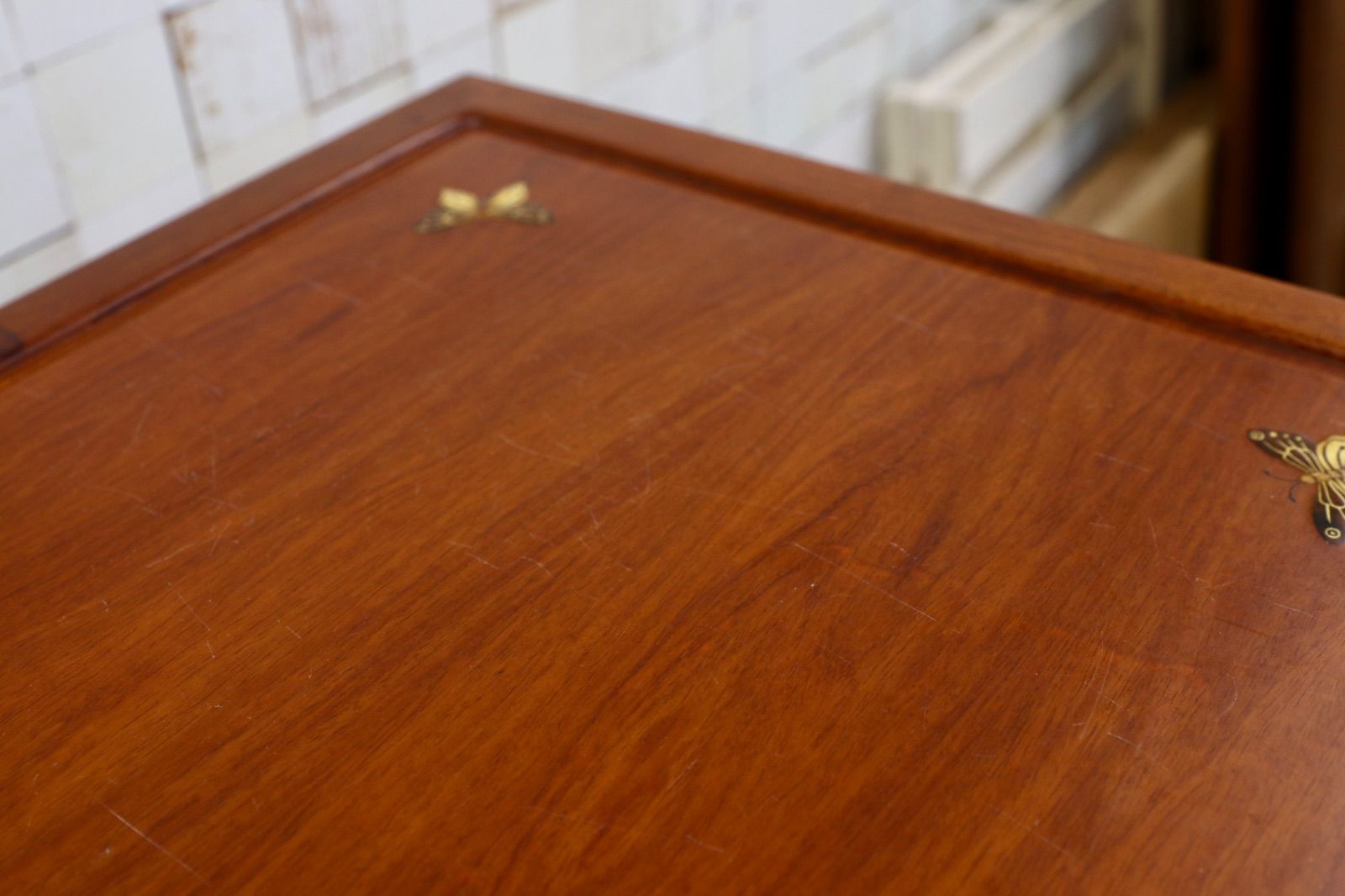 李朝家具 象嵌模様花鳥図箪笥