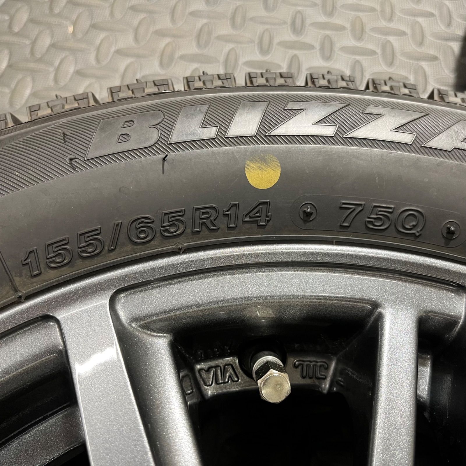 スタッドレスタイヤ 1066Y