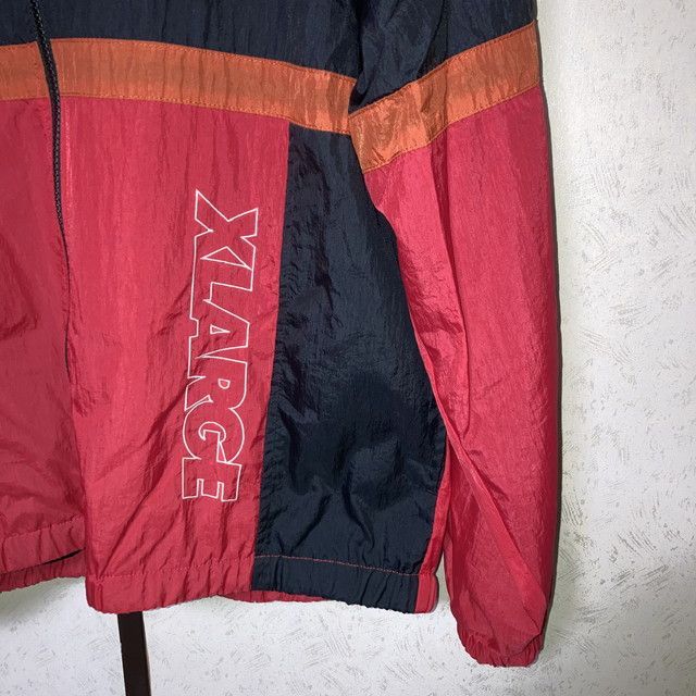 エクストララージ ×