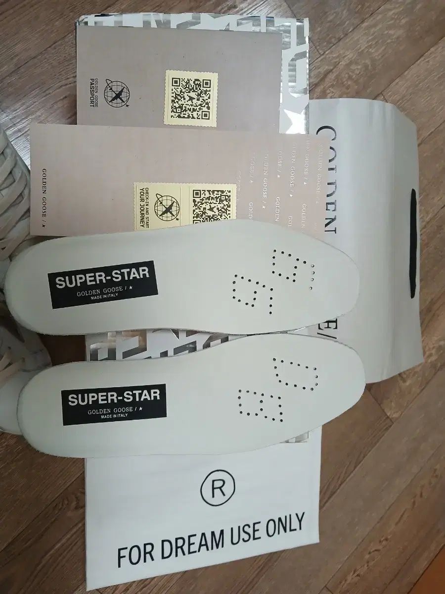 ゴールデングースグッズタブ