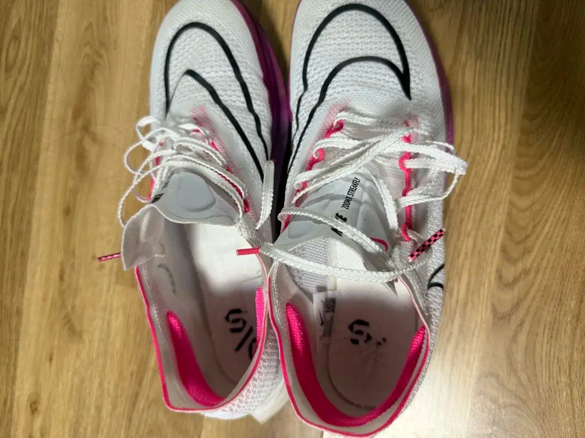 NIKE ナイキ ズーム X ストリックフライ 白 265