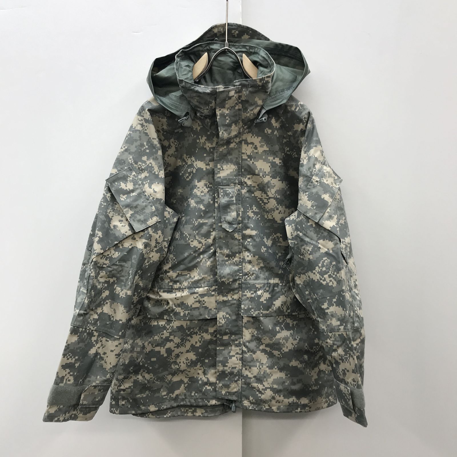 物流センター】 中古 その他アウター 美品 米軍 ECWCS GENⅡ