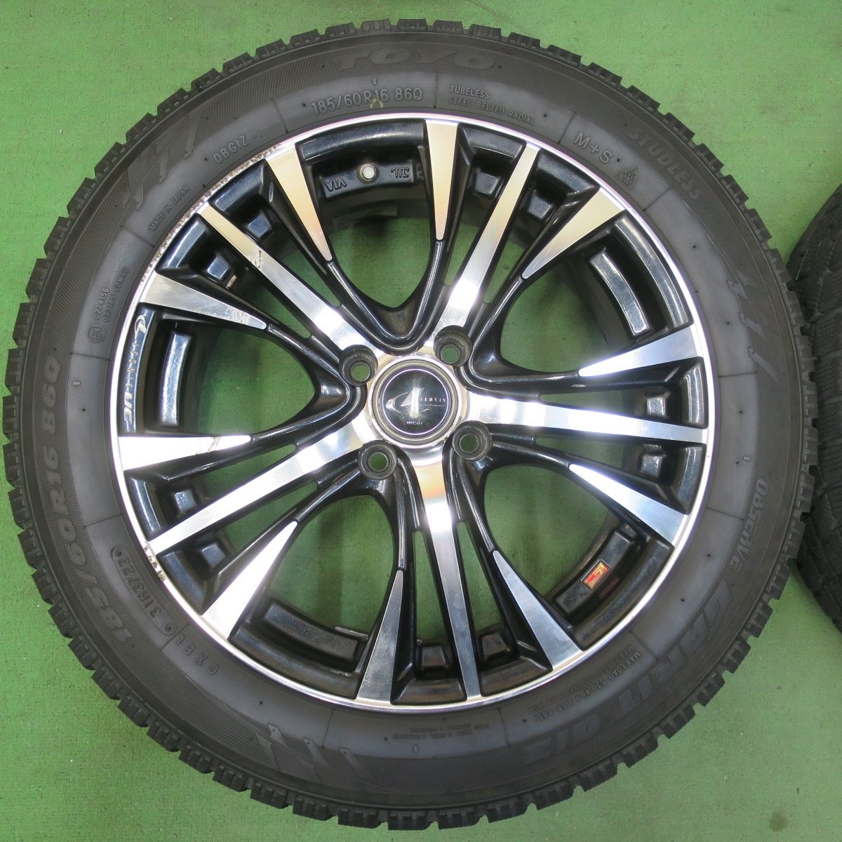 お買い得，本物保証 バリ溝！22年！9.5分LEONIS UC 185/60R16