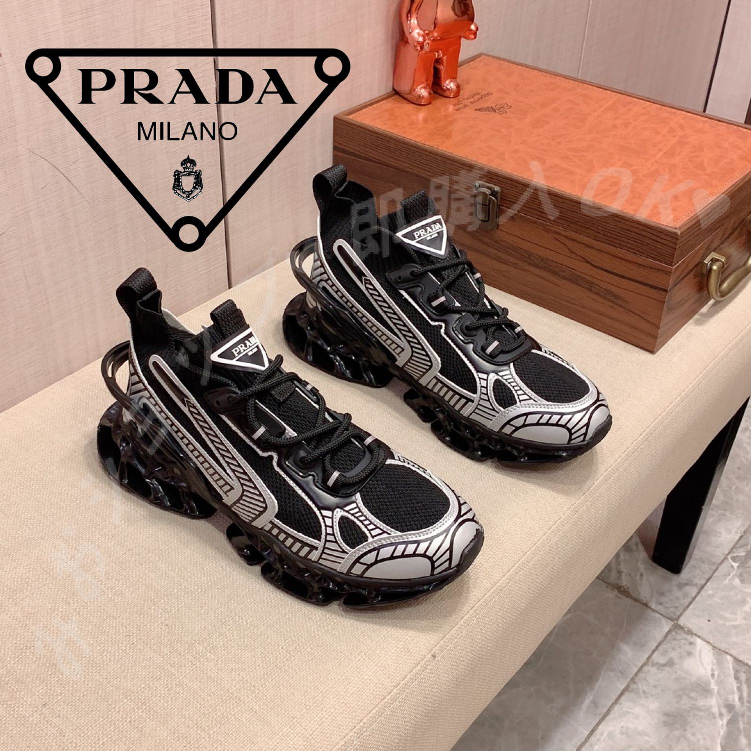 ?新品未使用?PRADAプラダ 柔らかくて通気性が良くておしゃれな男性靴 