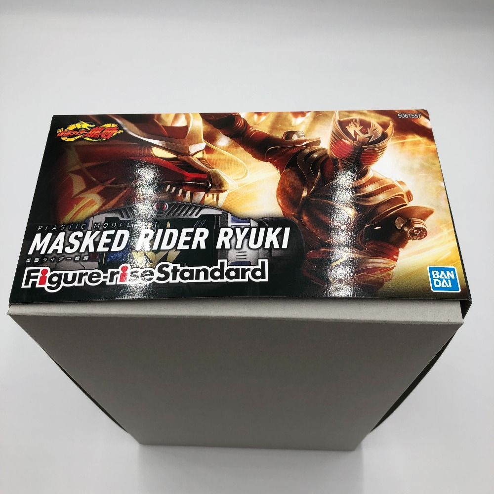 Figure-rise Standard 仮面ライダー龍騎 「仮面ライダー龍騎」 プラモデル 未組立品