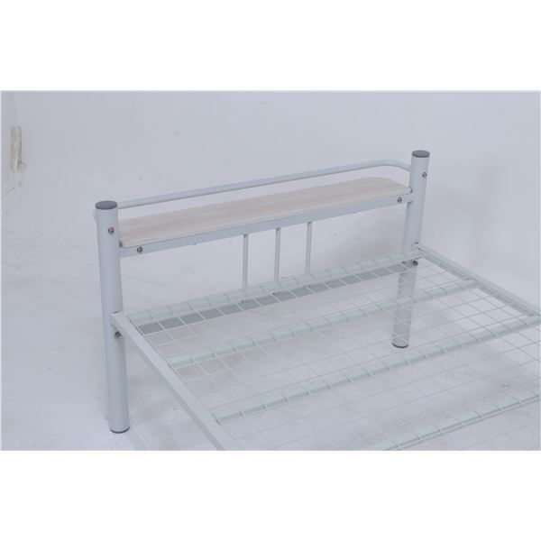 シングルベッド 寝具 幅100cm アイボリー ベッドフレーム スチール フレームのみ 組立品 ベッドルーム 寝室 代引不可