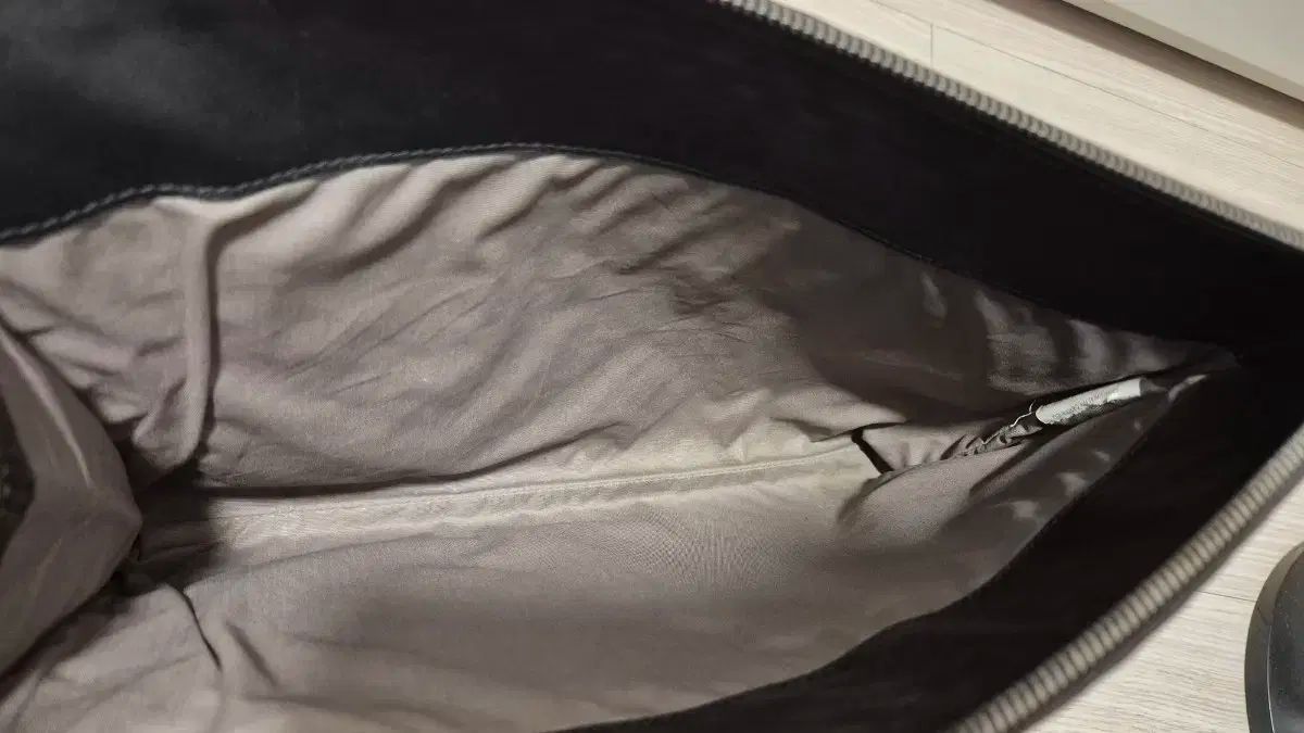 ラージ 認証済み