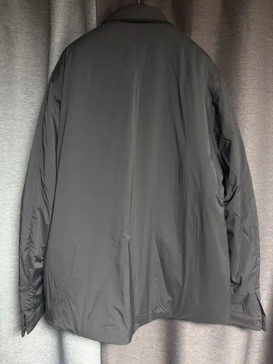 新品 lululemon（ルルレモン） メンズ ウィンドブレーカー