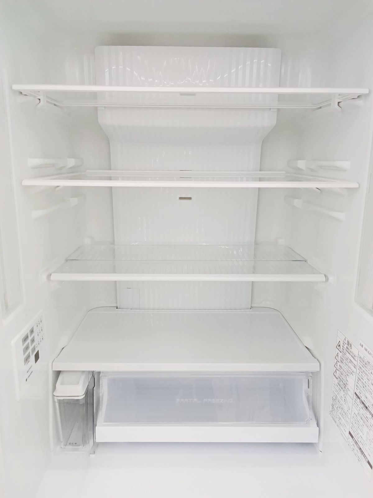 冷凍庫 2025年製