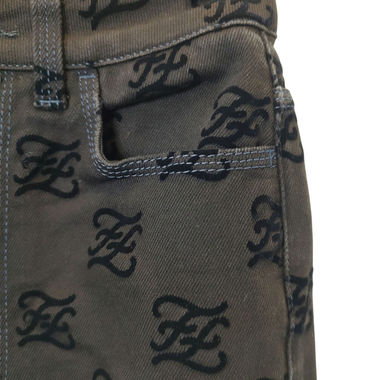FENDI フェンディ カリグラフィ 総柄 デニム パンツ FLP585 A5XB 36