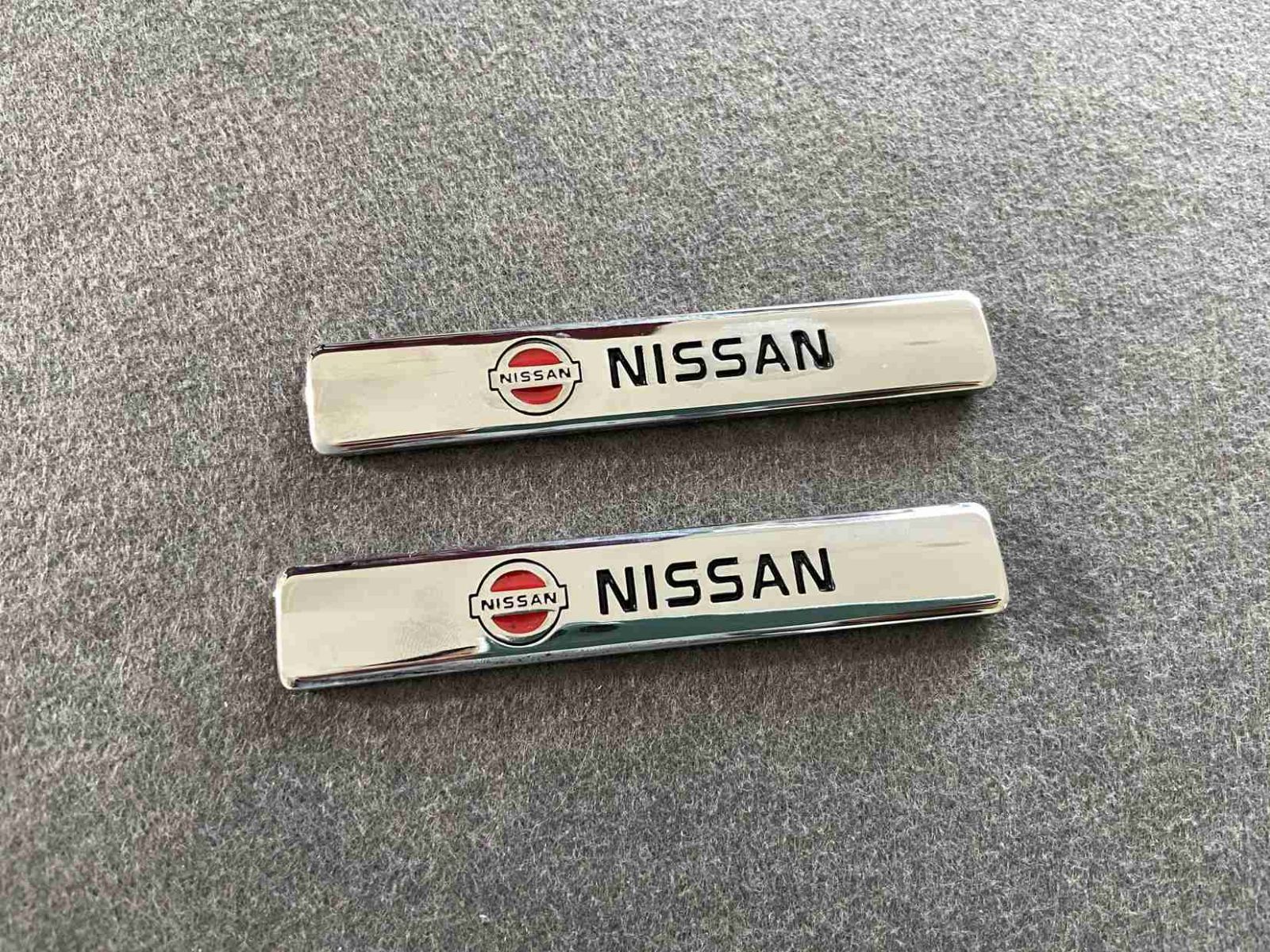 ☆日産 NISSAN☆F28☆ エンブレム ステッカー スクラッチを隠す 自動車 外装 ステンレススチール材質 2個セット - メルカリ