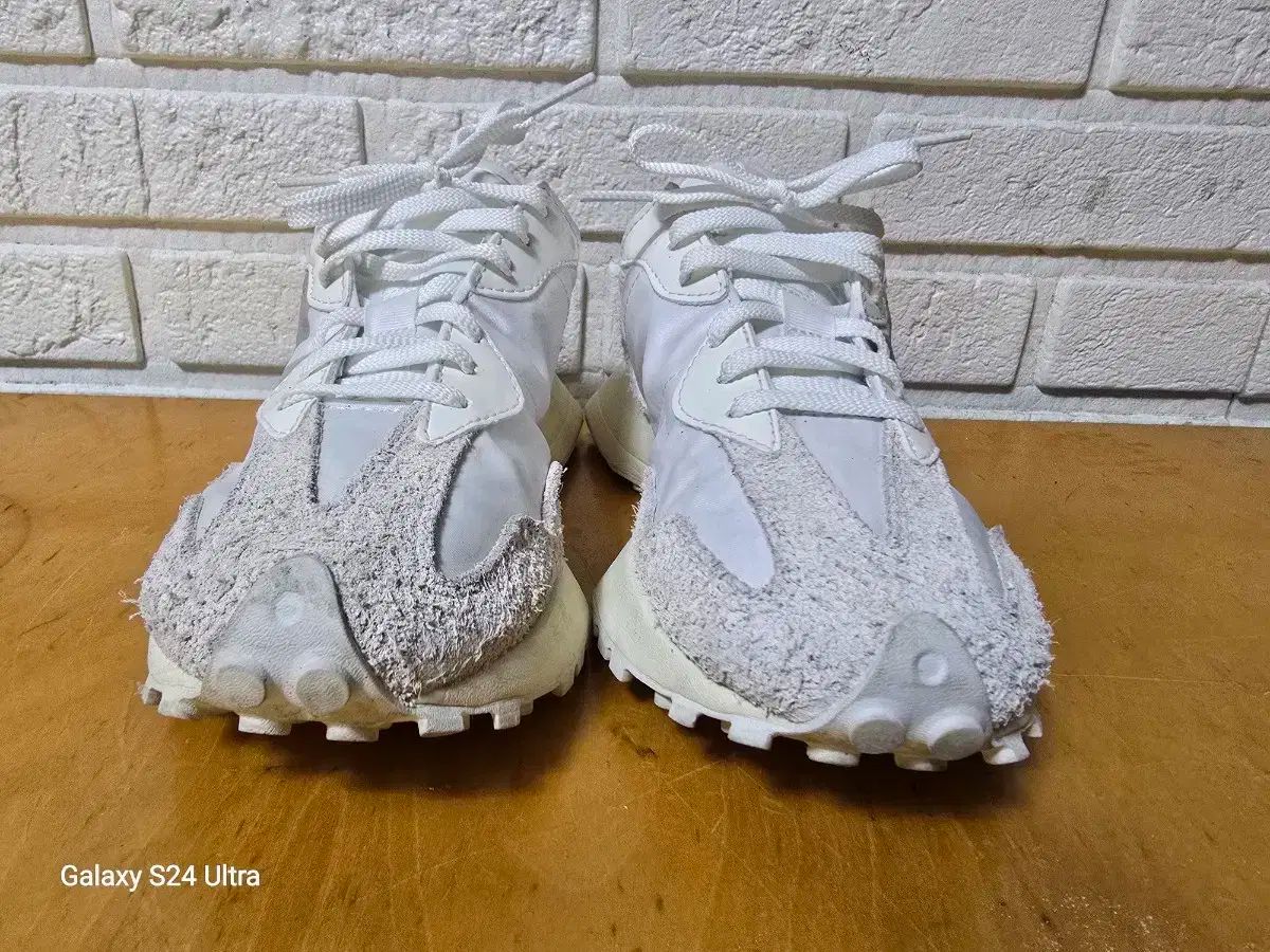 New Balance ニューバランス ムーンビーム 白 245