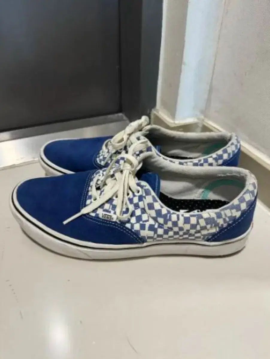 【雷市場（ポンジャン）商品韓国直送】 VANS(バンズ) オーセンティック コンフィクッシュ スエード 270 チェッカーボード