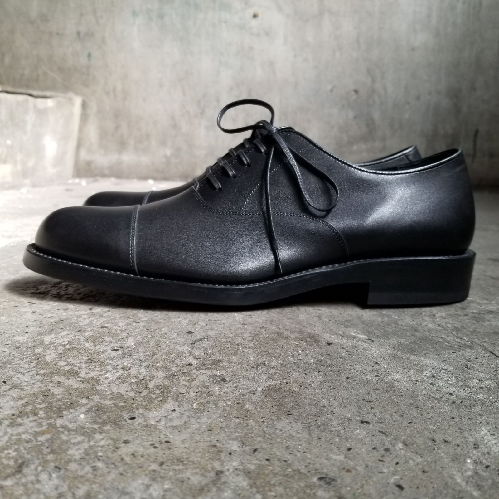 725S UA