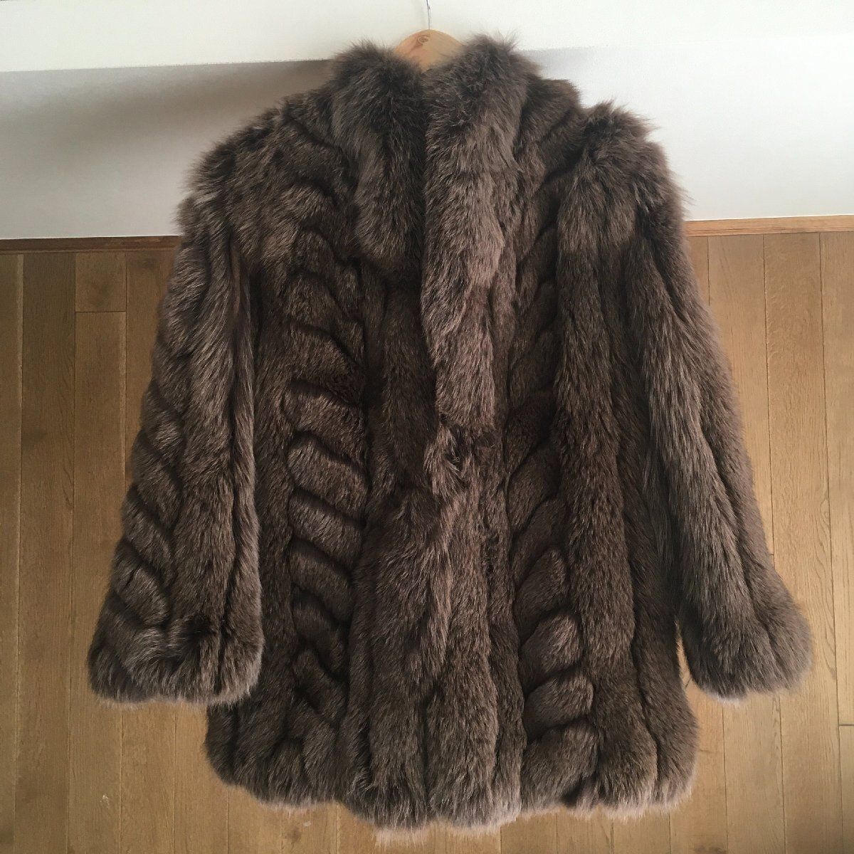 美品 SAGA FOX サガフォックス 金タグ WORLD FUR 毛皮 フォックス