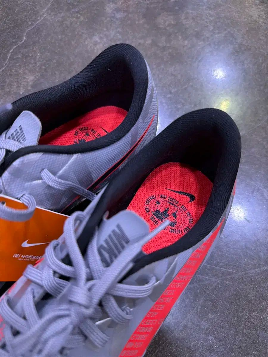 マーキュリアル ヴェイパー