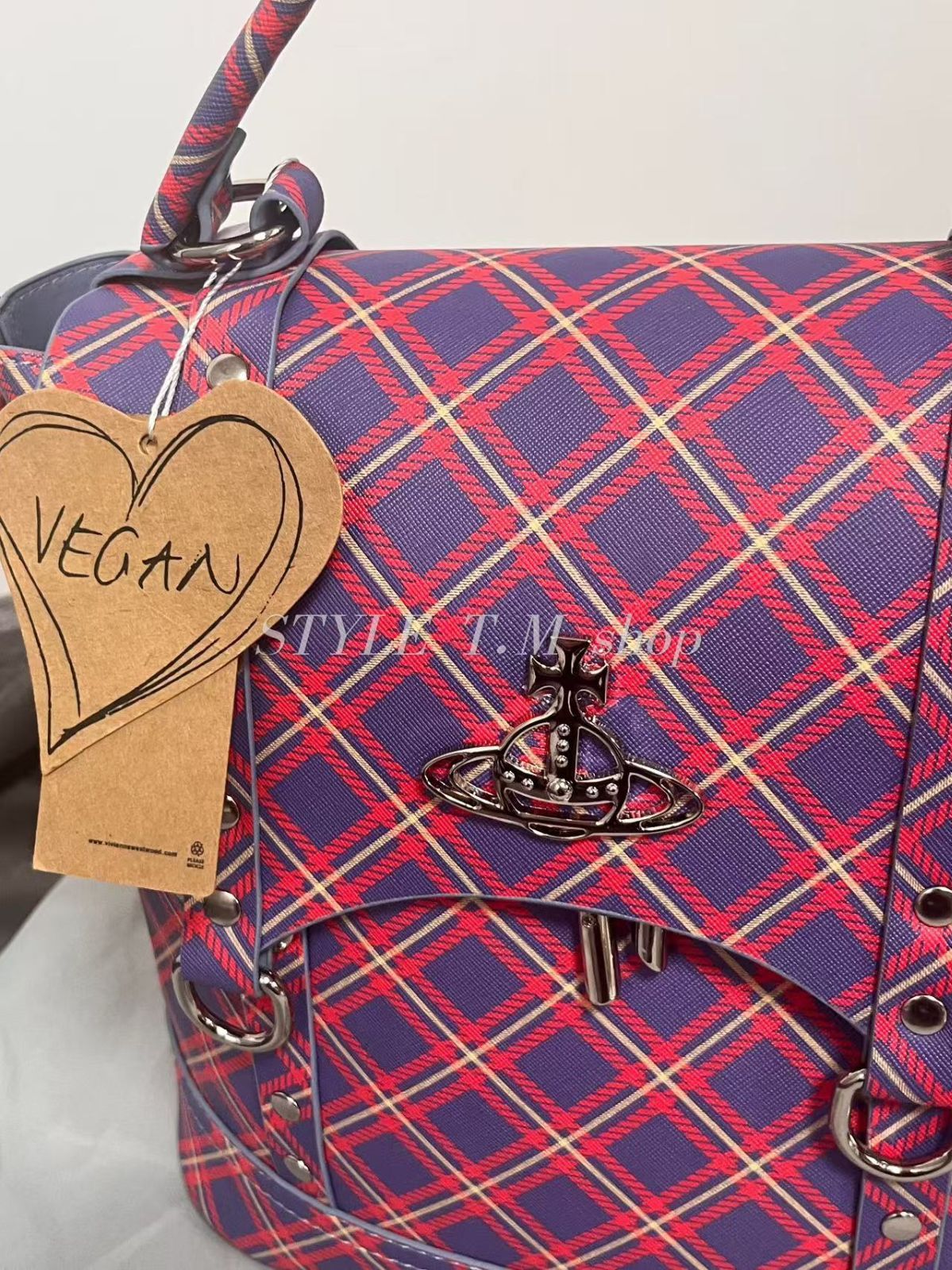 Vivienne Westwood チェック柄リュック ピンクのチェック柄