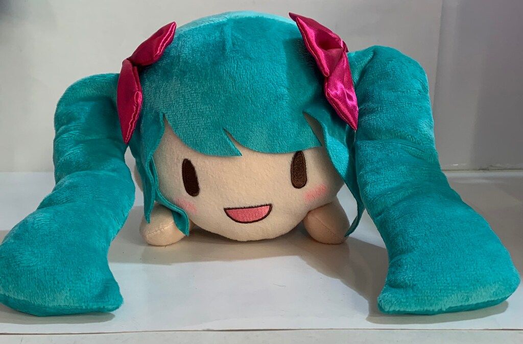セガ ふわぷち 寝そべり Mぬいぐるみ 初音ミク 16th Anniversary