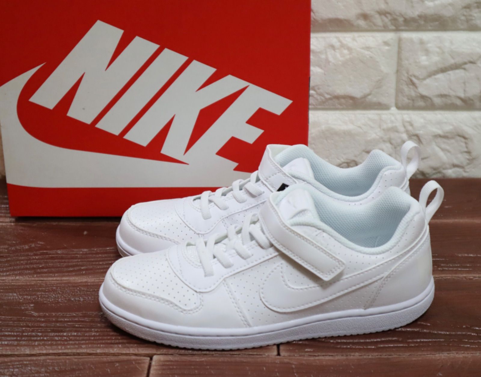 新品 NIKE ナイキ コート バーロウ LOW TDVスニーカー 14センチ