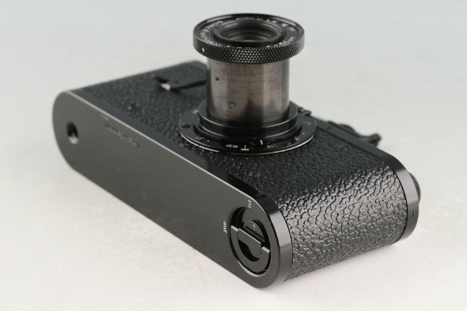 Leica