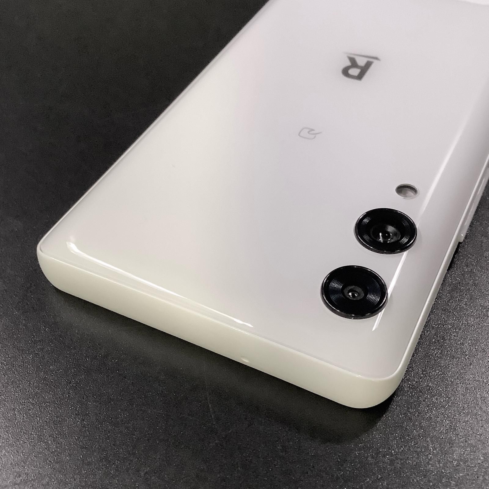 Rakuten Hand ホワイト 新品・未開封 Rakuten Hand 5G 新品未