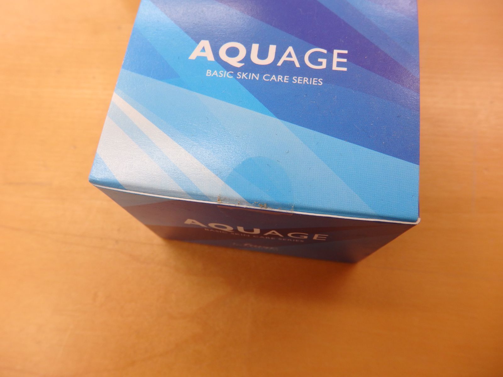 4個 アクアージュ スキンケアジェル 55g 3個セット】アクアージュ