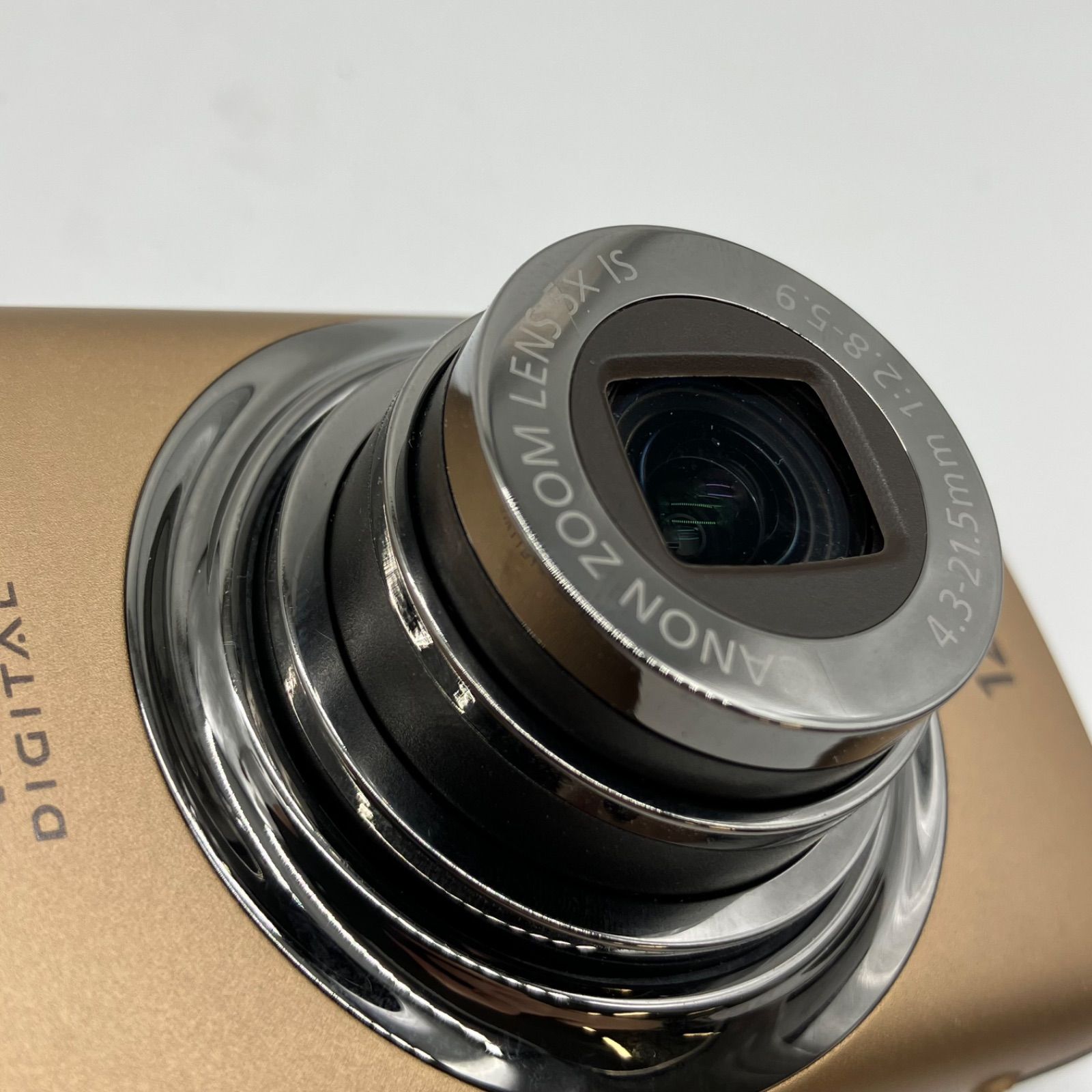 美品　Canon IXY DIGITAL 930IS 動作確認済み Canon IXY DIGITAL 930 IS（メモリーカード&バッテリー/充電器