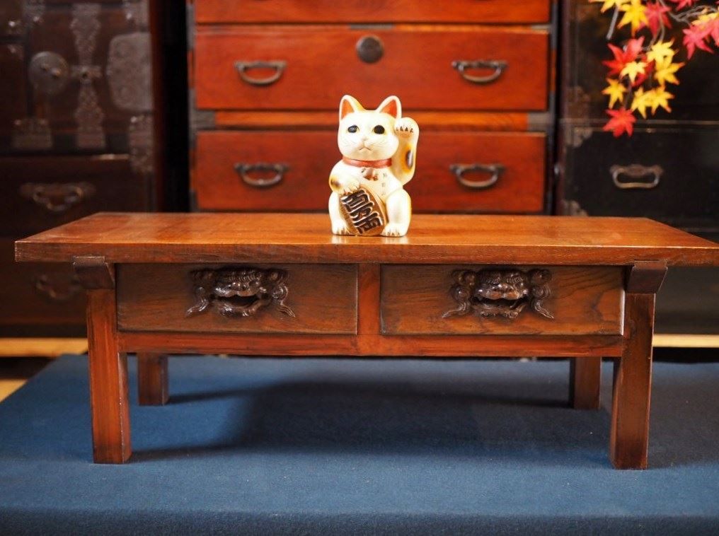 珍品 獅子形取っ手の厚材造り指し物書斎机 昭和初期　古録展  送料無料　中古 品番F42322
