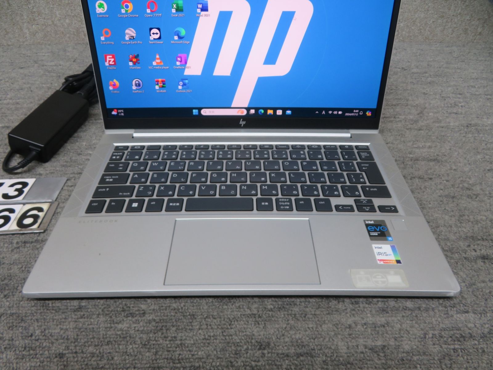 HP EliteBook 830 G8 / 13.3型/ 高性能 8CPU ・ Core i5-1135G7 / 高速