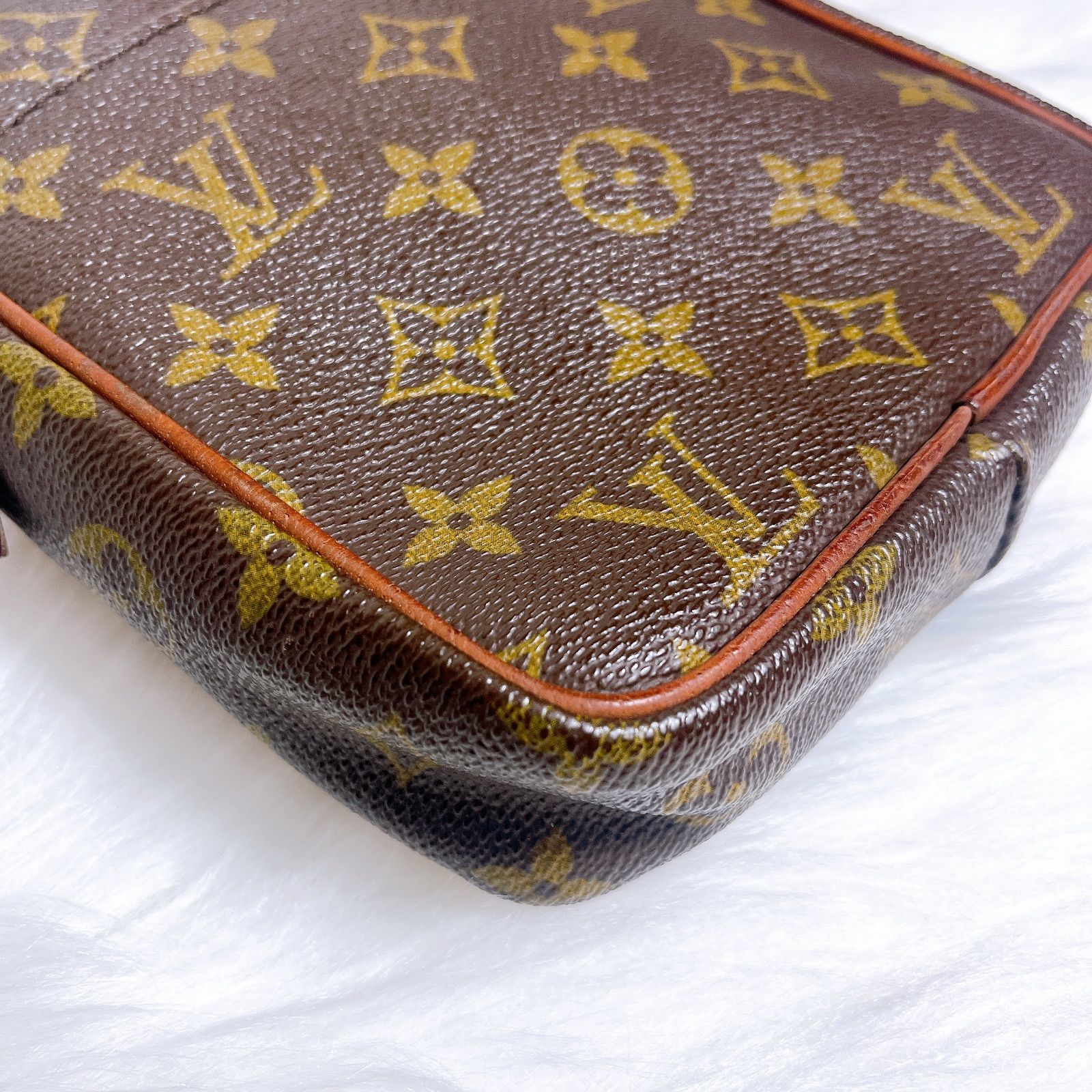 ロゴ ヴィンテージ