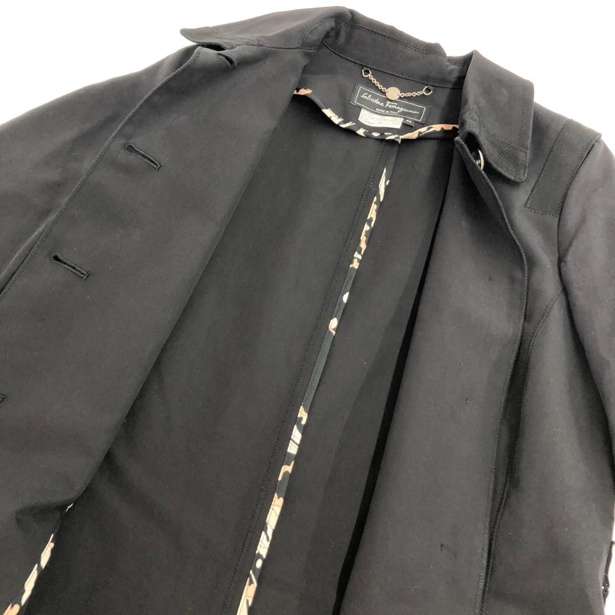 Salvatore Ferragamo サルヴァトーレフェラガモ ガンチーニ釦