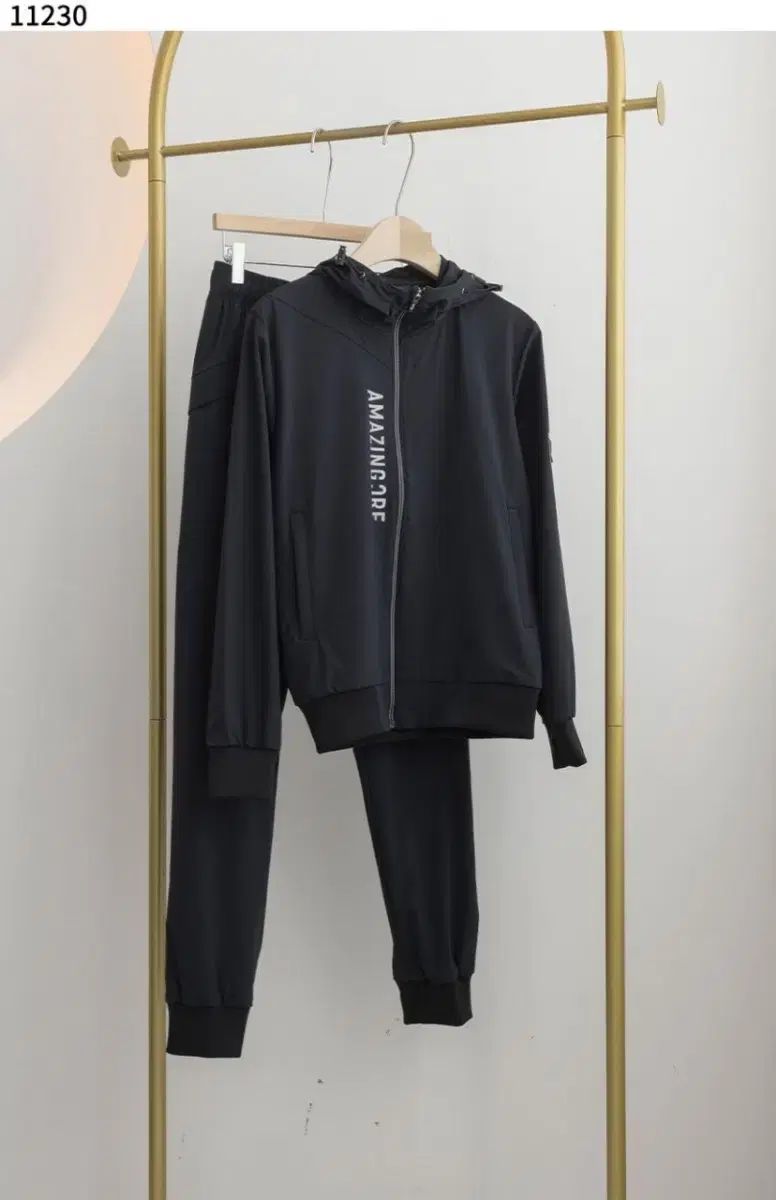 メンズゴルフウェア